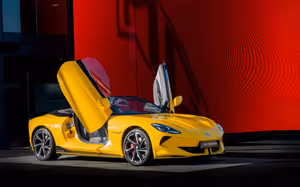 The Rise of Electric Performance: Can EVs Replace the Supercar?