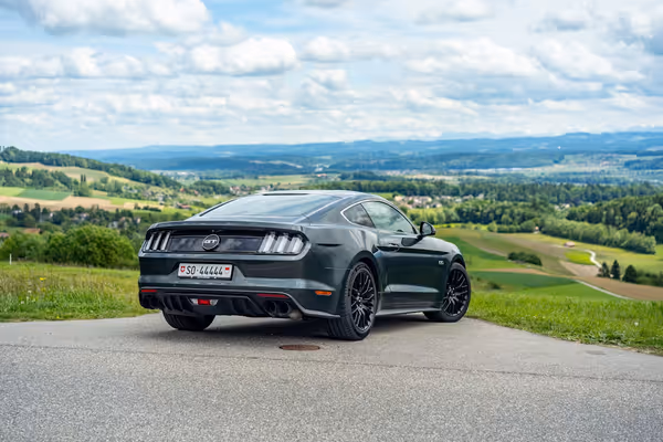 The Evolution of Grand Touring Cars: Built for Distance, Designed for Luxury
